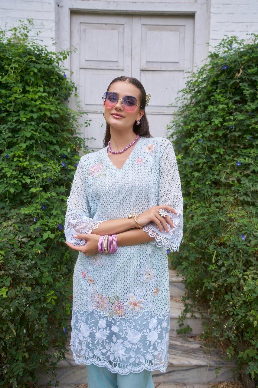 Smart appliqué Shifli co ord set in blue