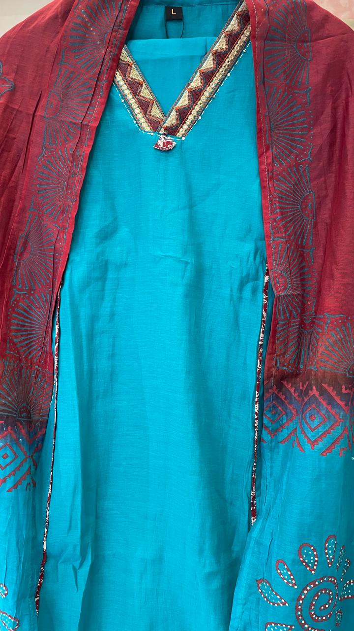Designer pocket Mul Chanderi suit set in blue