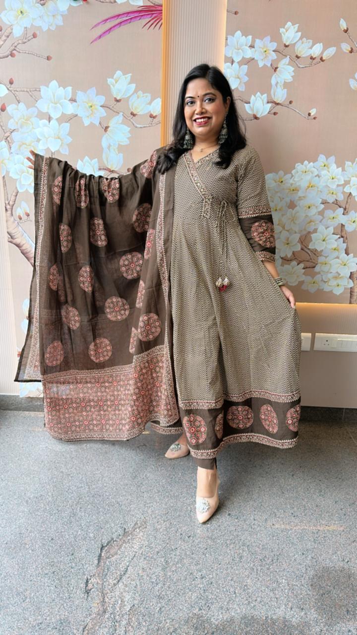 Wow Angrakha cotton full suit set