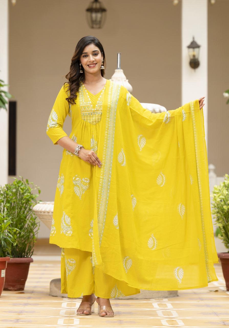 Designer pocket pure cotton suit set in yellow