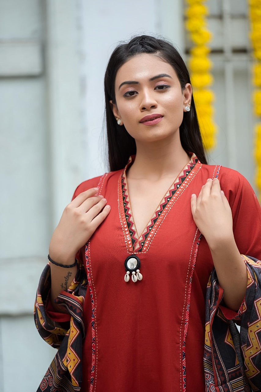 Designer pocket V neck with Kalamkari dupatta