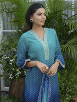 Pure crepe Zari detailing lining suit set. Very premium fabric quality