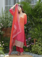 Pure crepe Zari detailing lining suit set. Very premium fabric quality