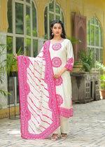 Pure crepe lining suit set in pink bandhani.Very premium fabric quality