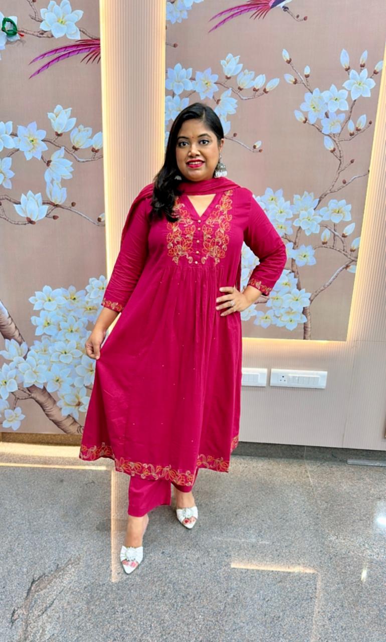 Pink embroidery full suit set