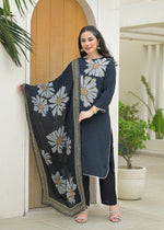 Pure crepe full suit set highlighted with sequence