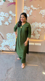 Raw silk smart kurta pant in green