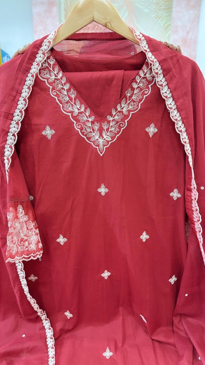 Pure cotton embroidered lace detailing suit set in red