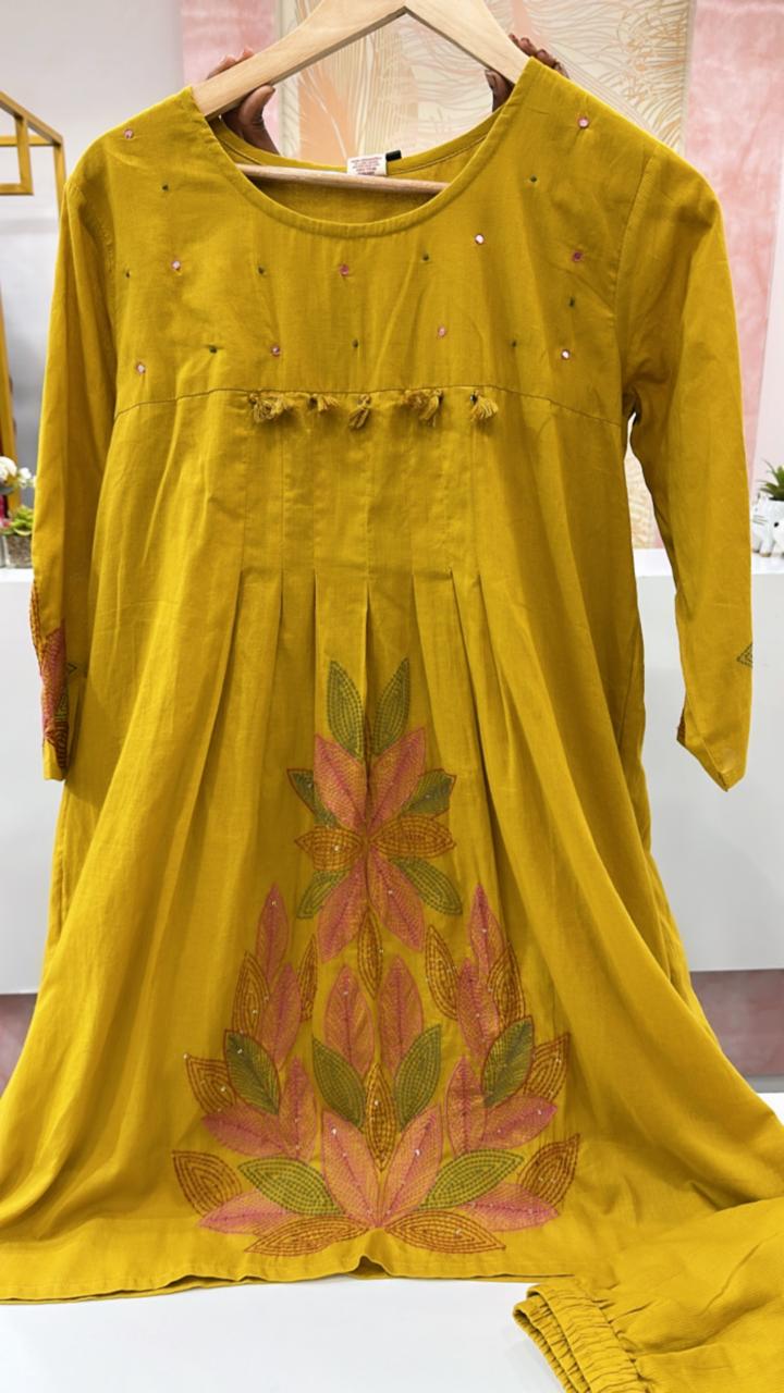 Pure Mul cotton appliqué work co ord set in yellow