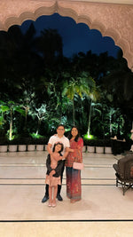 Premium crepe with beautiful tussels detailing comes with a separate inner