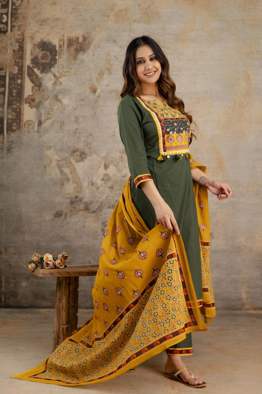 Pure cotton smart suit set in green