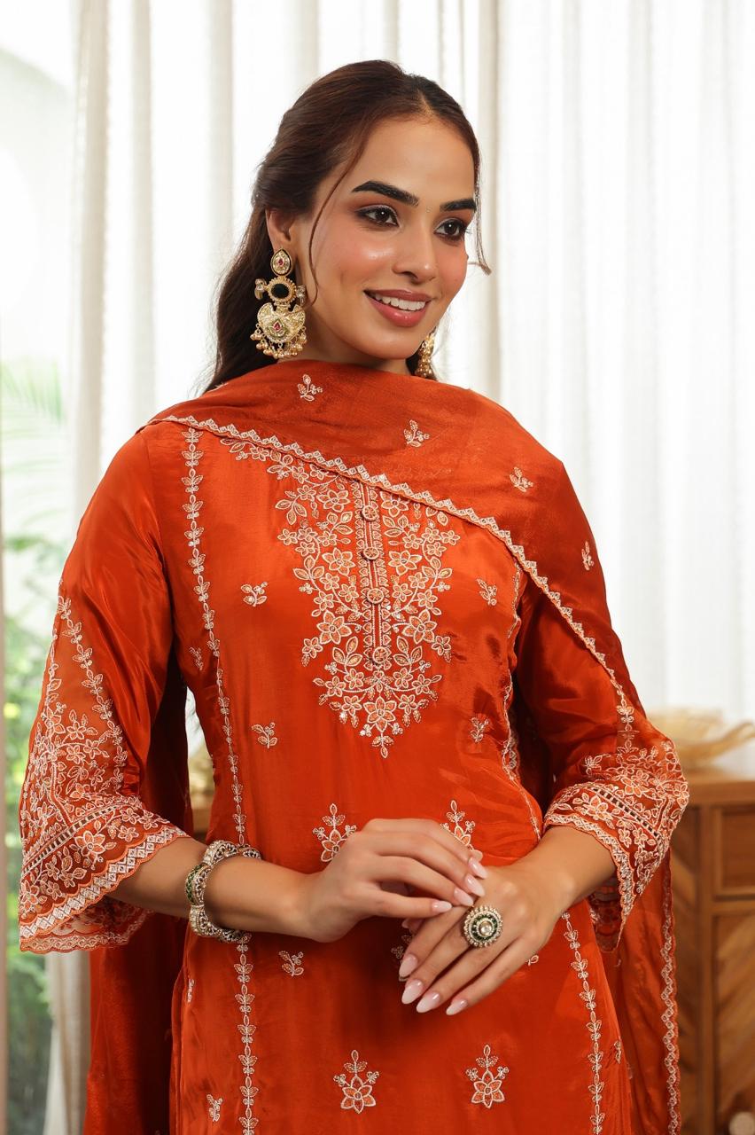 Designer suit pure crepe suit set