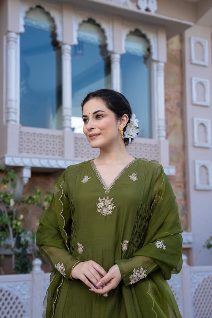 Smart n pretty Mul Chanderi full suit set in green