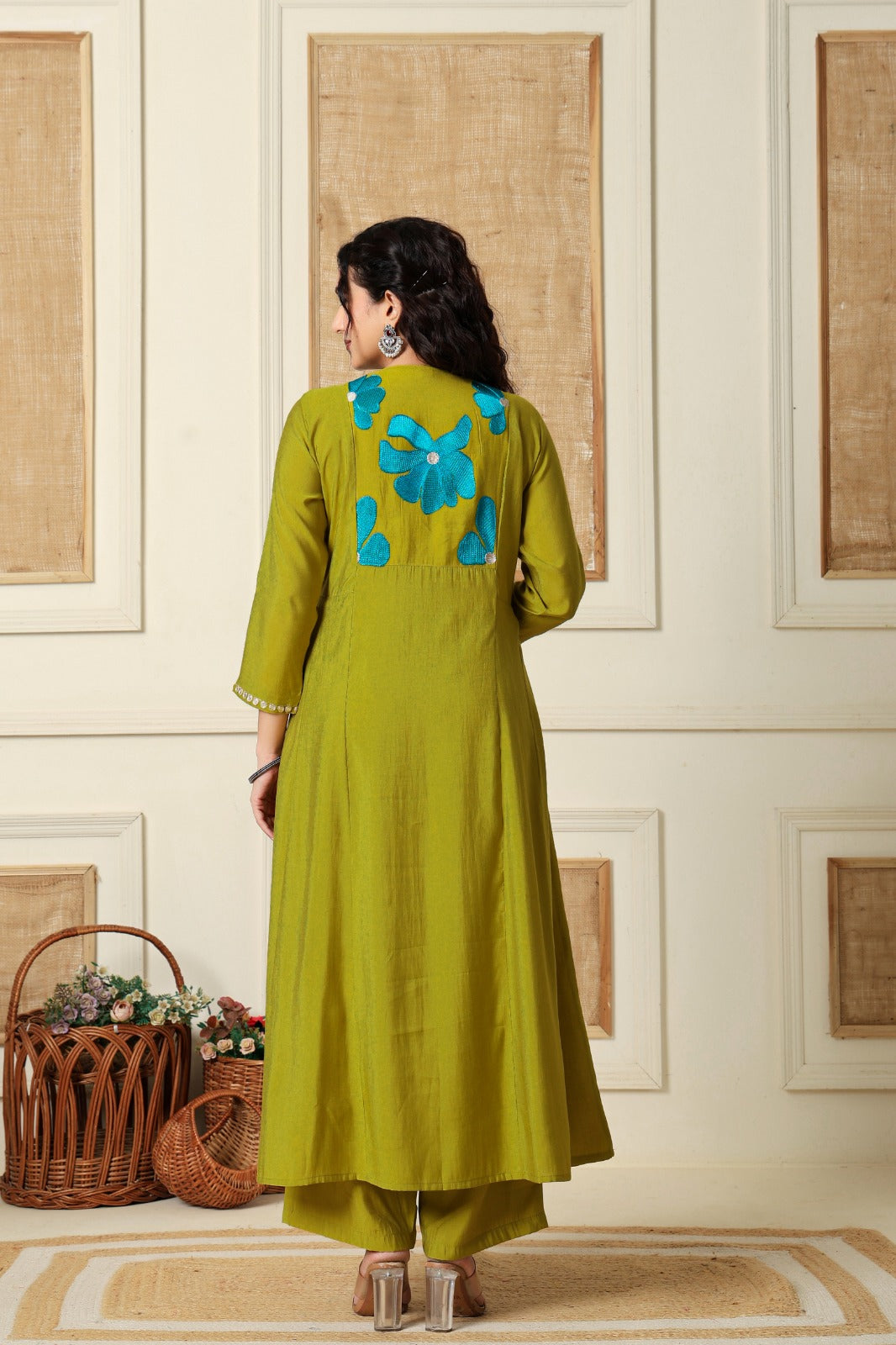 Modale embroidered designer back kurta pant in green