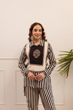 Smart heavy cotton rayon embroidered co ord in black