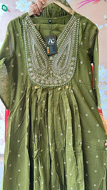 Wow Mul cotton Zari embroidery cotton suit set in green