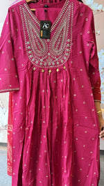 Wow Mul cotton Zari embroidery cotton suit set in pink