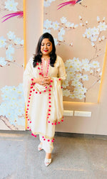 Super smart shimmer tissue suit with Pom Pom lace detailing in pink (advisable to go for a size up )