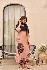 Stylish pure mul silk paired with organza dupatta