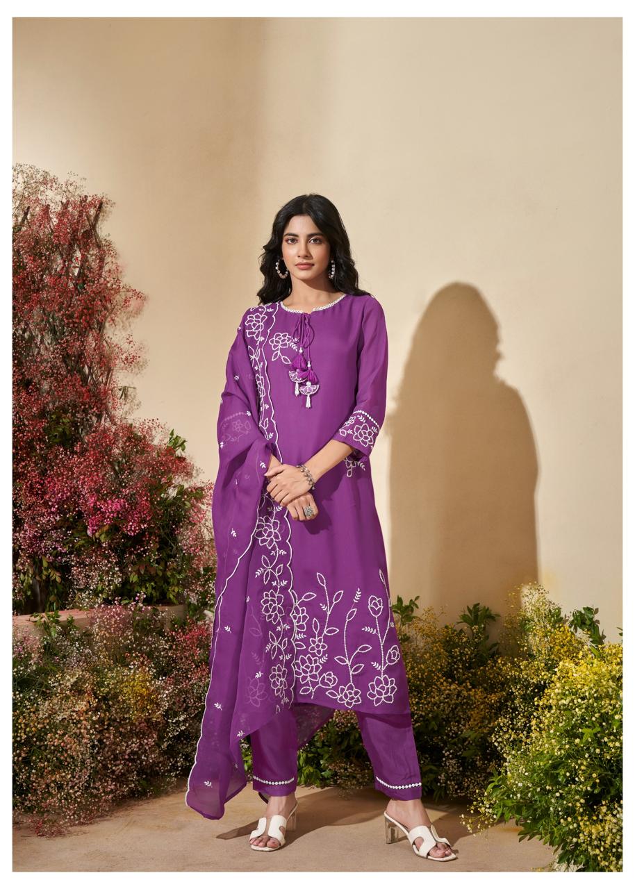 Pretty viscose organza embroidered suit set