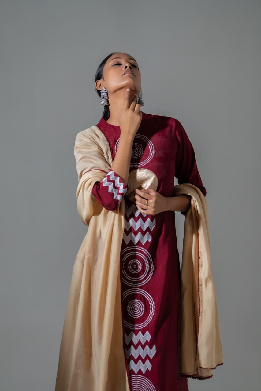 Pretty soft muslin embroidered suit set in red