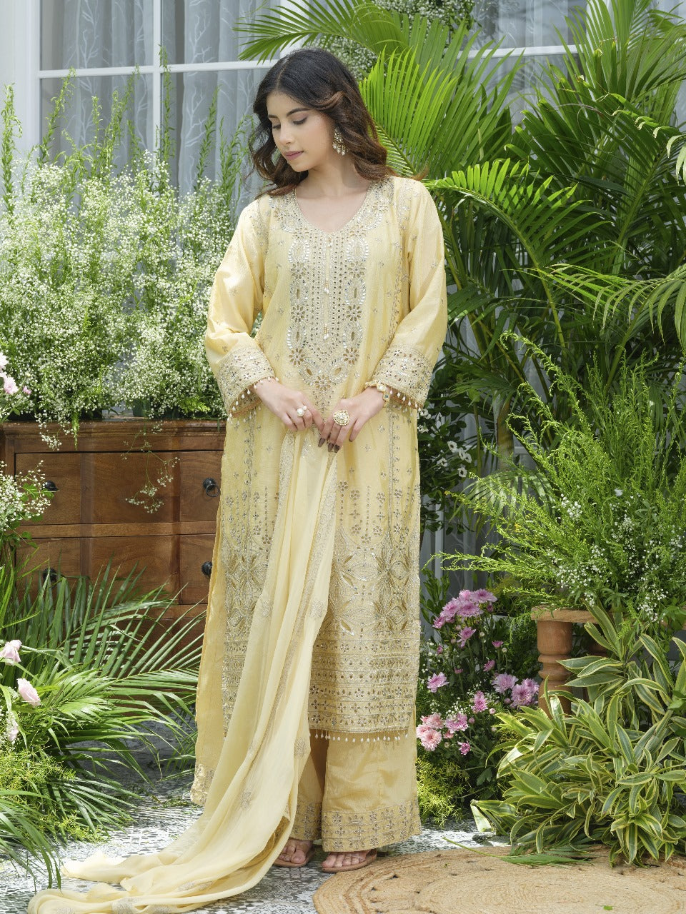 Cut work shimmer tissue full suit in yellow