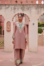 Restocked! Royal look! Premium tissue hand Zari detailing suit set comes with lining!