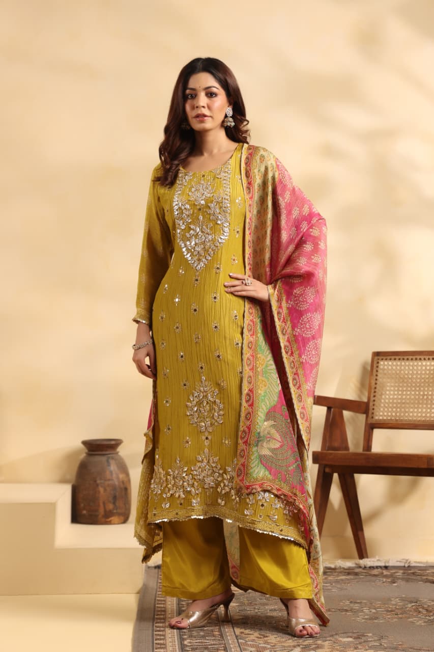 Crushed shimmer gotta work suit set in yellow