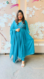 Pure Mul cotton embroidered suit set