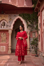 Super pretty Mul Chanderi appliqué work suit set in red