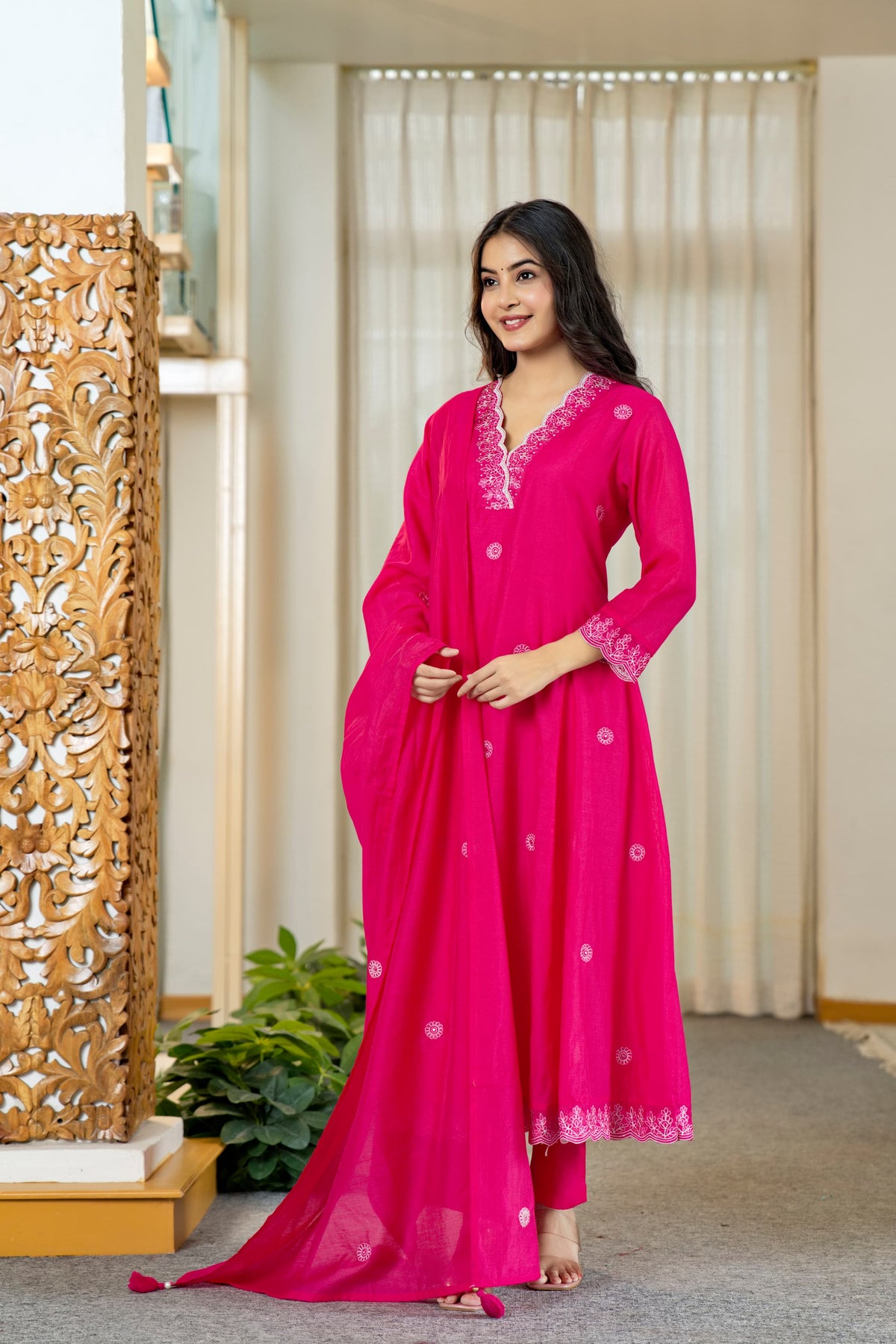 Mul Chanderi embroidered Anarkali suit set