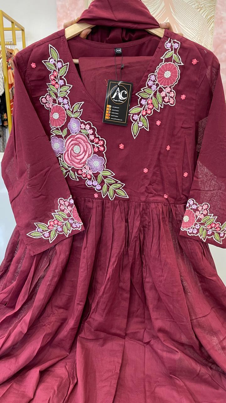 Appliqué work Mul cotton half lining full suit