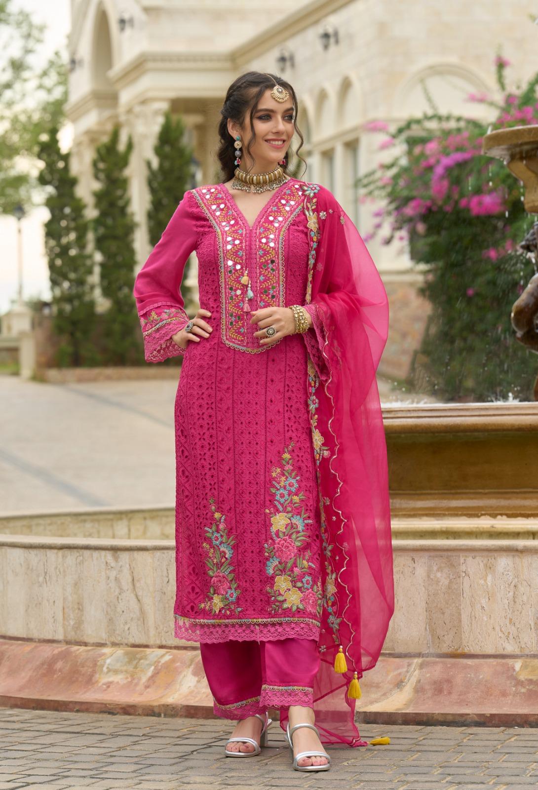 Pretty Shifli suit set