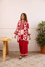 Heavy rayon lace detailing co ord in red