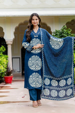 Pure crepe desigenr suit set in blue