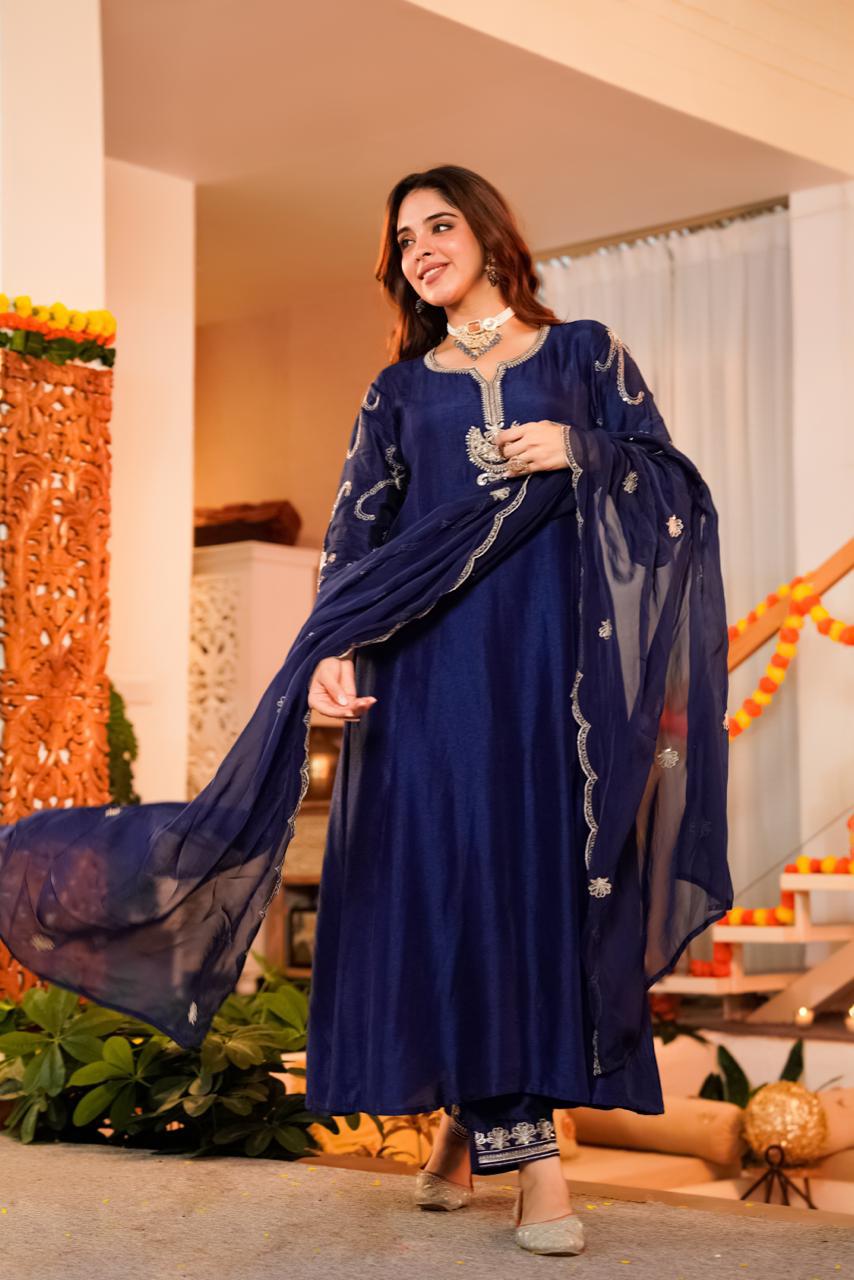 Designer Santoor silk suit in blue!!