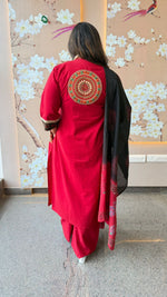 Premium cotton designer back with embroidered pocket in red