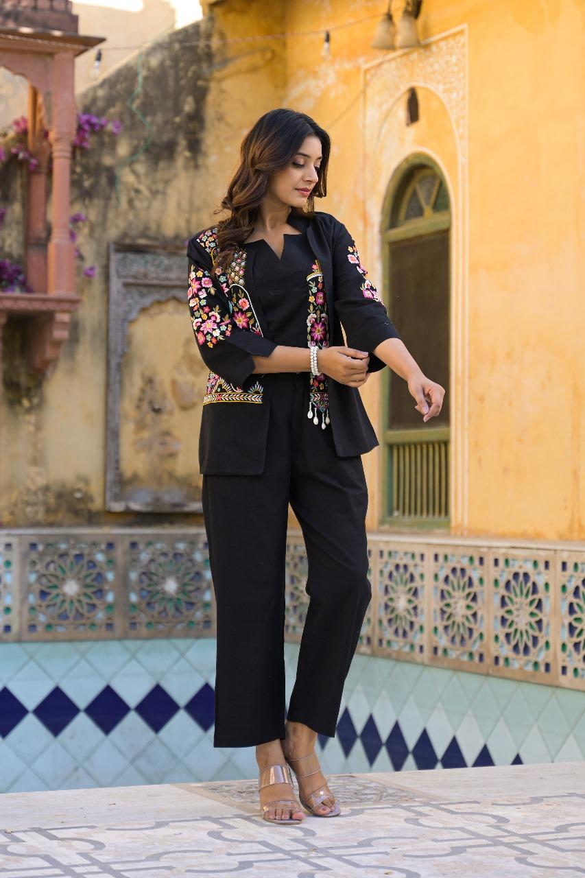 Beautifully embroidered co ord in blacK