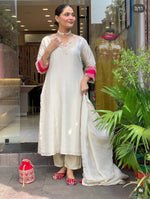 Premium tissue suit set in ivory