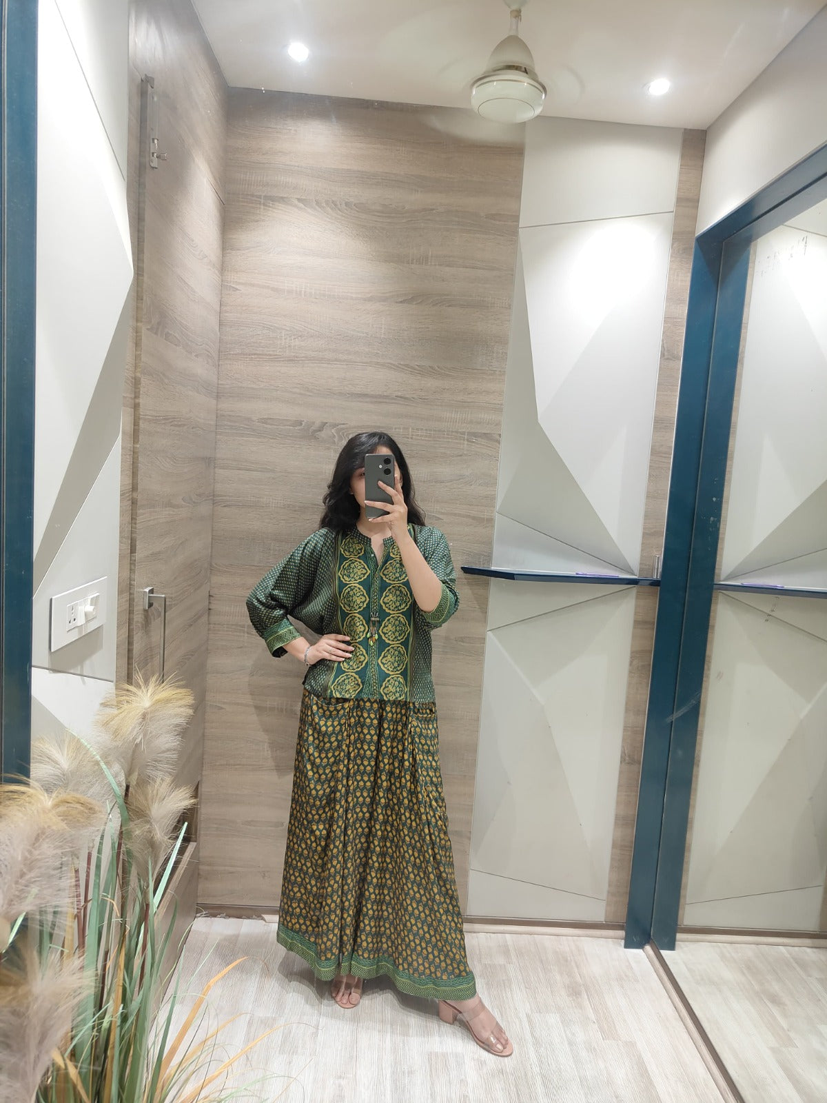 Pretty pretty crepe co ord