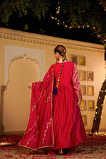 Royal ! Gorgeous mulchanderi suit set party wear pink