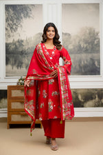 Real mirror lace detailing floral cotton suit set in red