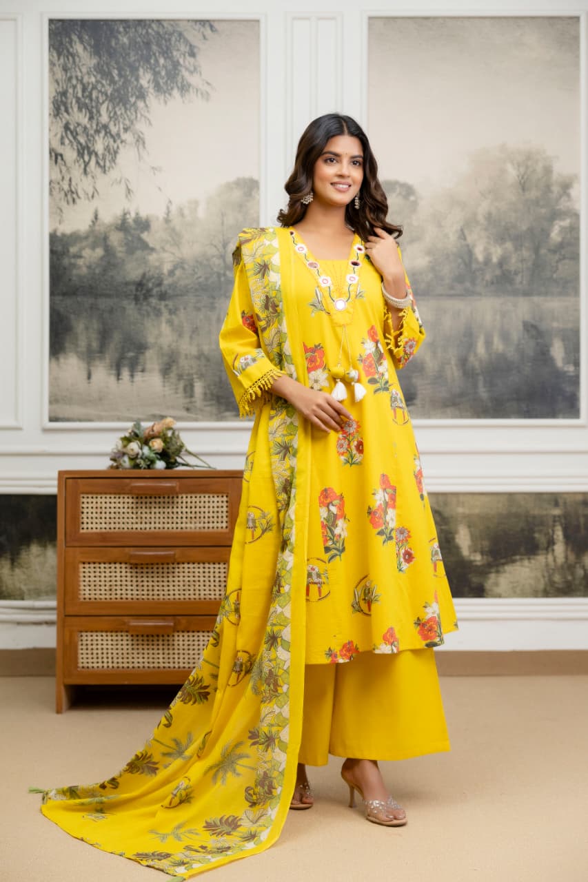 Real mirror lace detailing floral cotton suit set in yellow