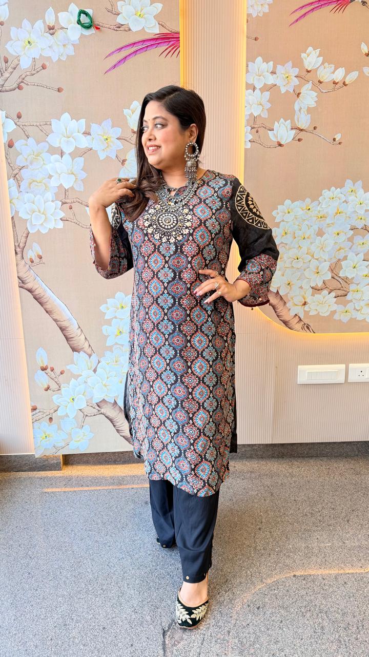 Premium ajrakh pure crepe designer front n back kurta pant