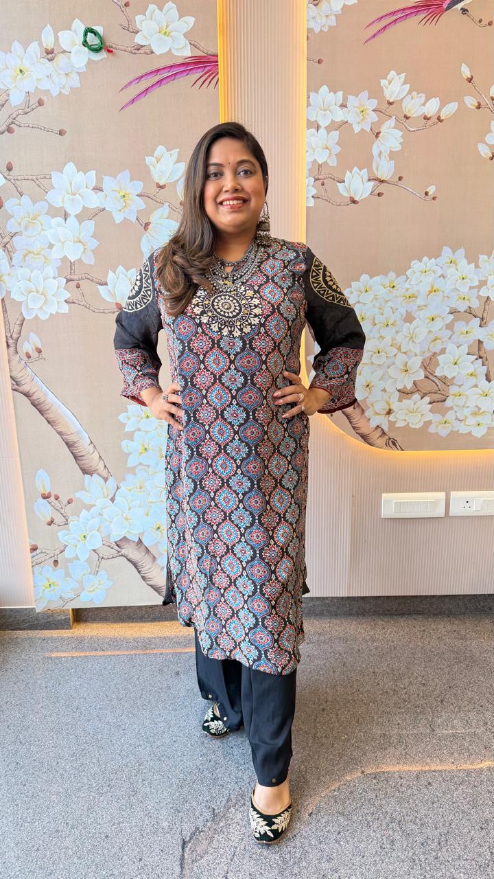 Premium ajrakh pure crepe designer front n back kurta pant