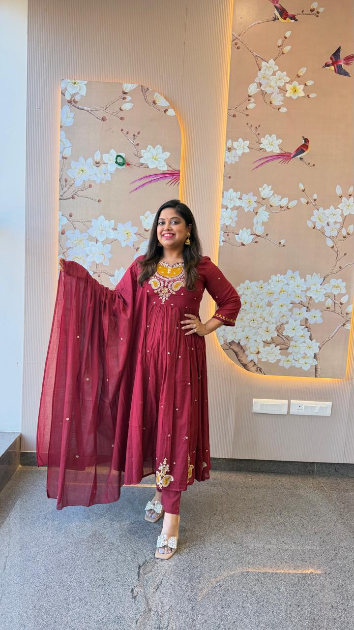 Premium Mul cotton with Zari detailing in maroon