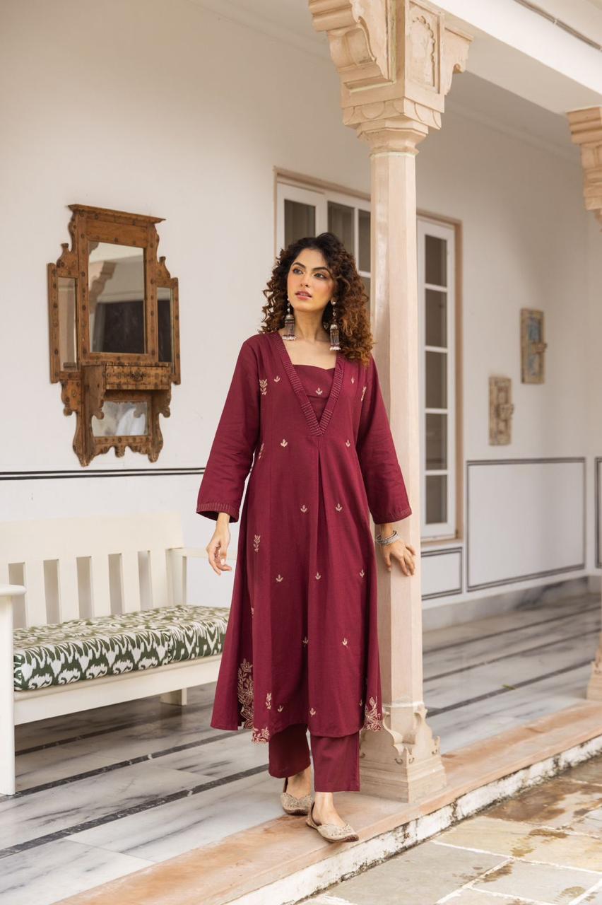 Pure cotton embroidered kurta pant in maroon