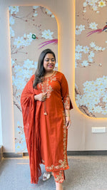 Restocked Designer pant sleeves cotton suit set in rust