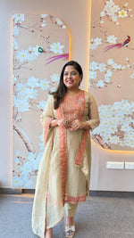 Premium tissue with pretty handwork full suit set