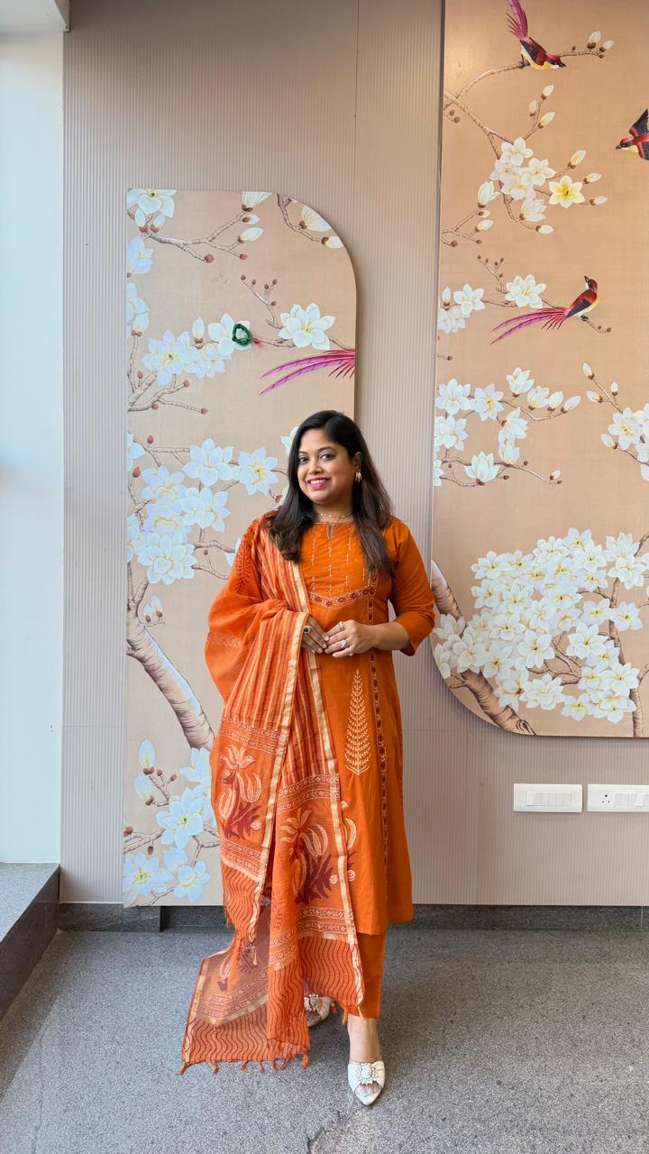 Super smart block printed full suit paired cotton chanderi dupatta